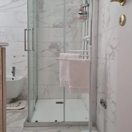 Apartment Dimora Fiorella Ortona